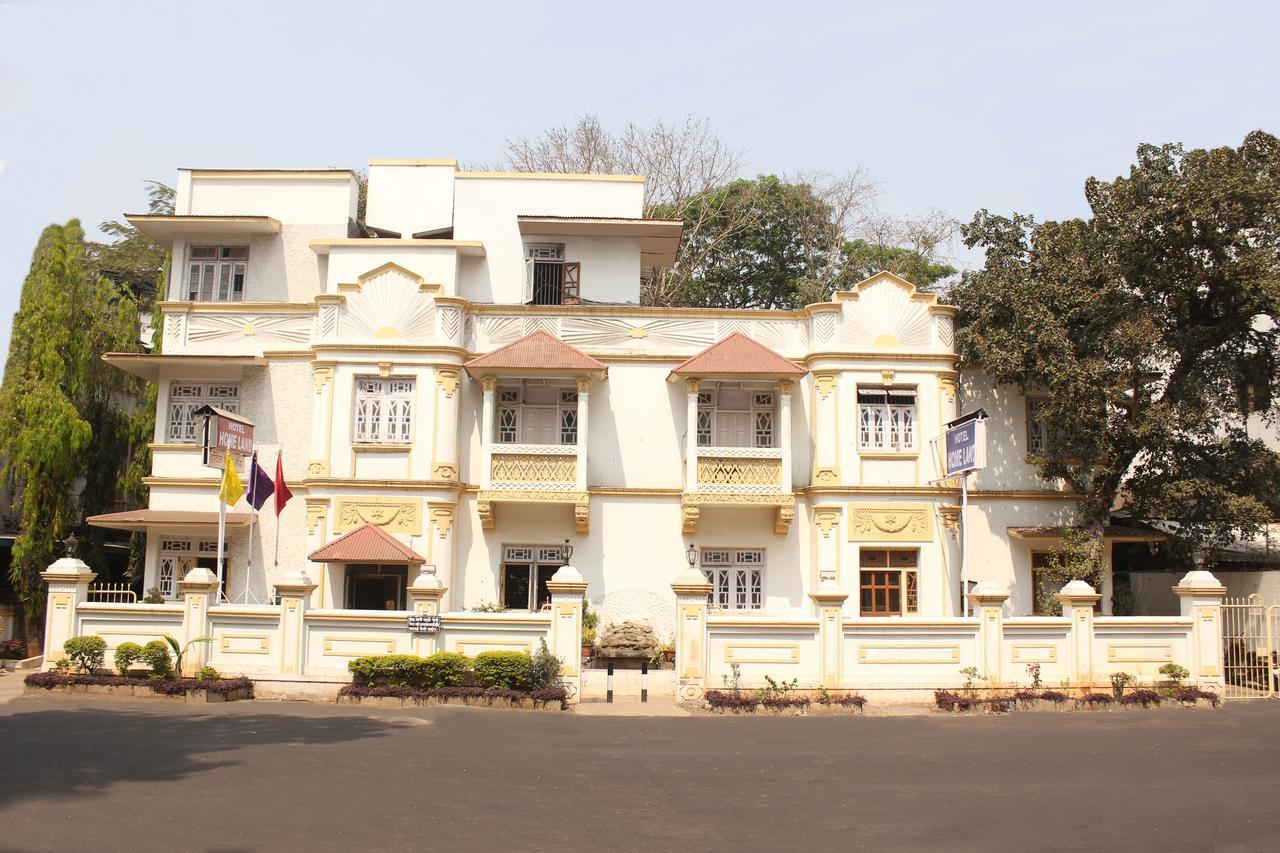 Hotel Homeland Pune Esterno foto