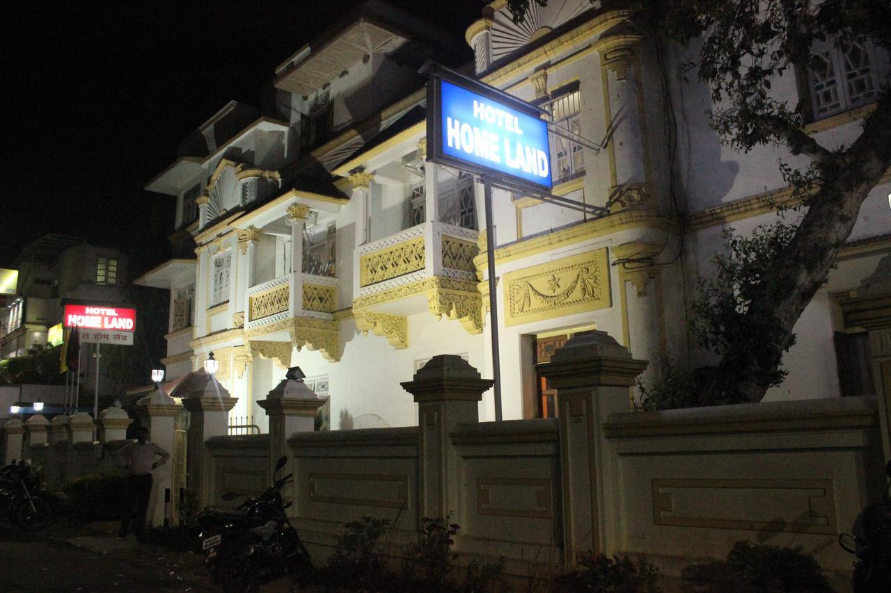 Hotel Homeland Pune Esterno foto